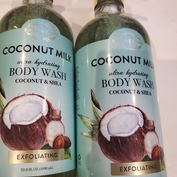 Coconut Milk & Shea Exfoliating Body Wash - 33.8 oz  (2 Bottles) - Picture 5 of 10